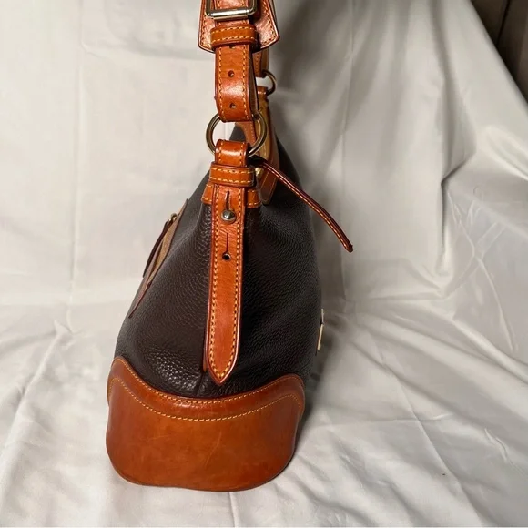 Dooney & Bourke Vintage Black Brown Pebble Leather Hobo Shoulder Bag - Picture 3 of 10